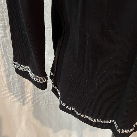 Faith Resortwear sweater set, size medium - Picture 9 of 16